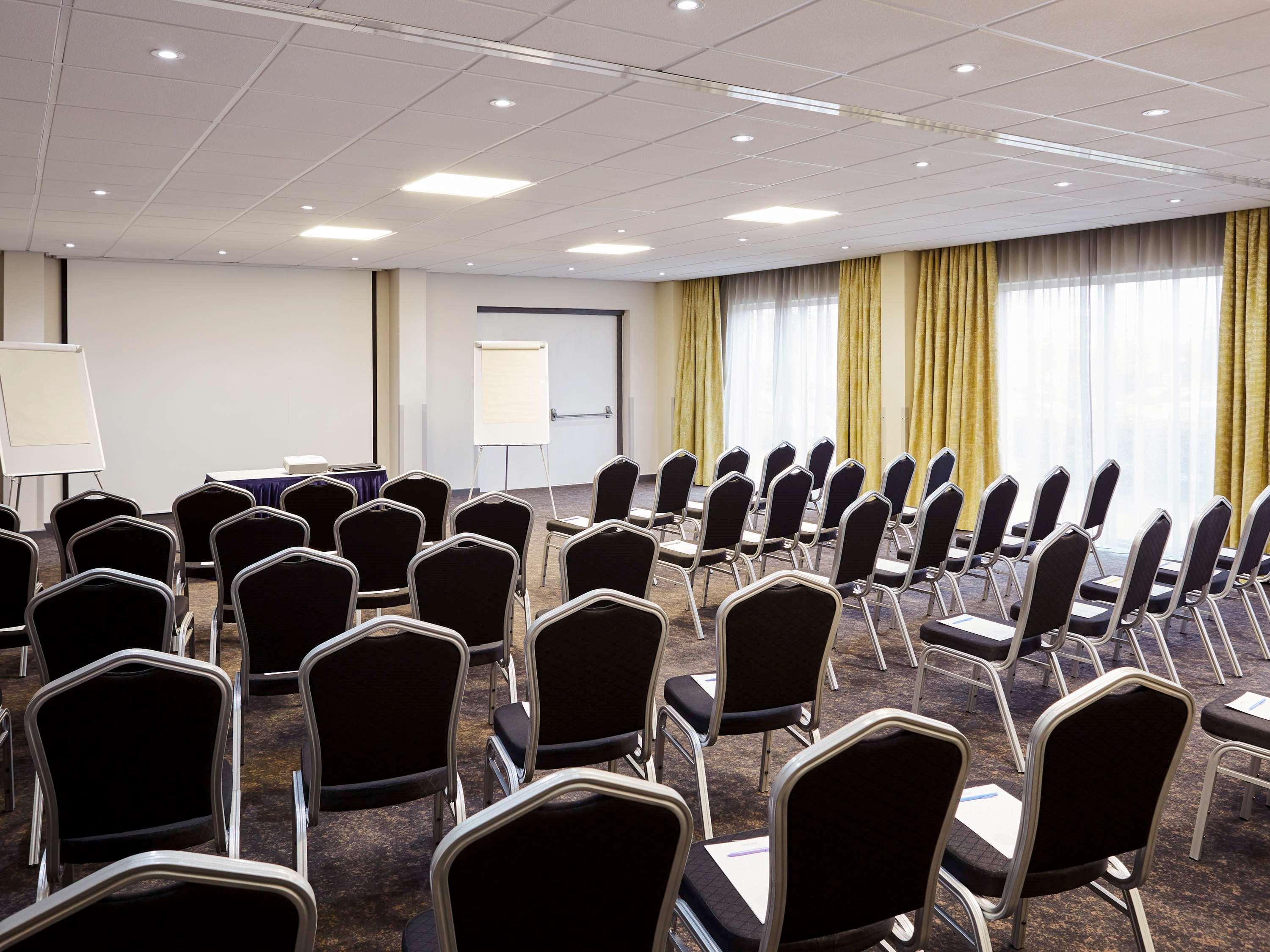 Novotel Wolverhampton City Centre Εξωτερικό φωτογραφία